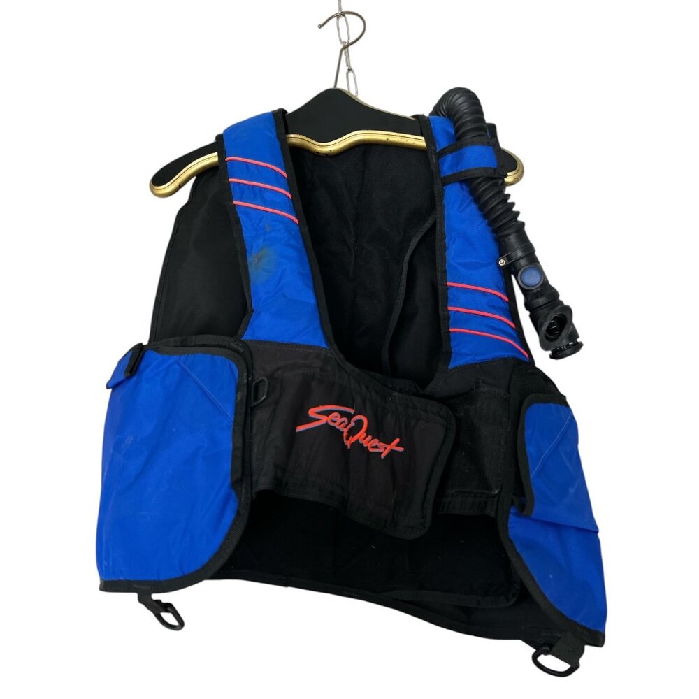 SeaQuest MEDIUM Blue & Black Buoyancy Control Device Vest With Inflator